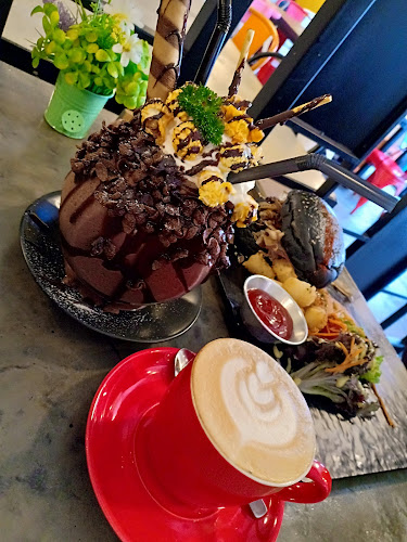 OverStepped Cafe Perdana Heights - Sungai Petani