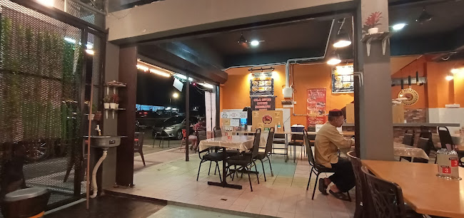 Comentarii opinii despre Warung Nurmie Seafood