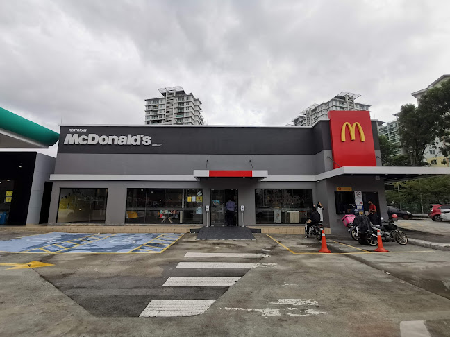 McDonald's Petronas USJ 1 DT