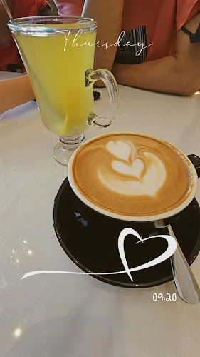 Comentarii opinii despre Breda Cafe