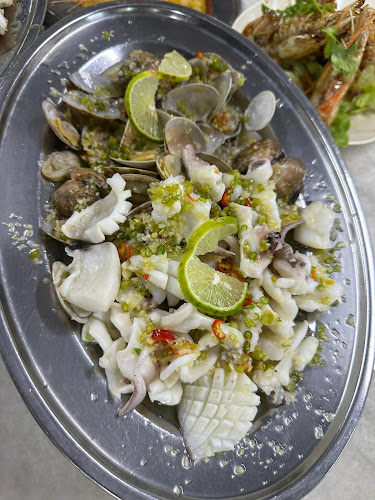 榴莲饭档 Kedai Makanan Liu Lian (Liu Lian Restaurant) - Tanjung Tualang