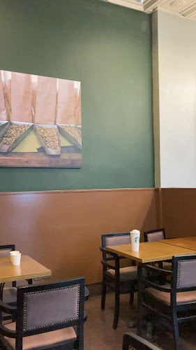 Starbucks Coffee - Gastronomi dan perhotelan