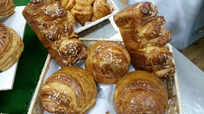 Encore Malaysia - Gastronomi dan perhotelan