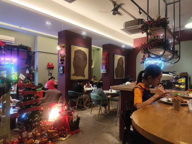 I-Santorini, 8-G-11, Jln Tanjong Tokong, Seri Tanjung Pinang, 10470 George Town, Penang