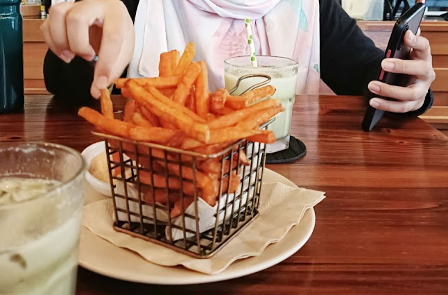 Flower Girl Coffee - Sunway Geo