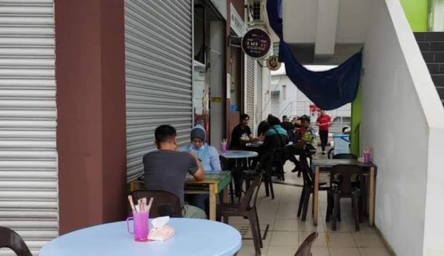 Comentarii opinii despre Dugong's by Cafe44