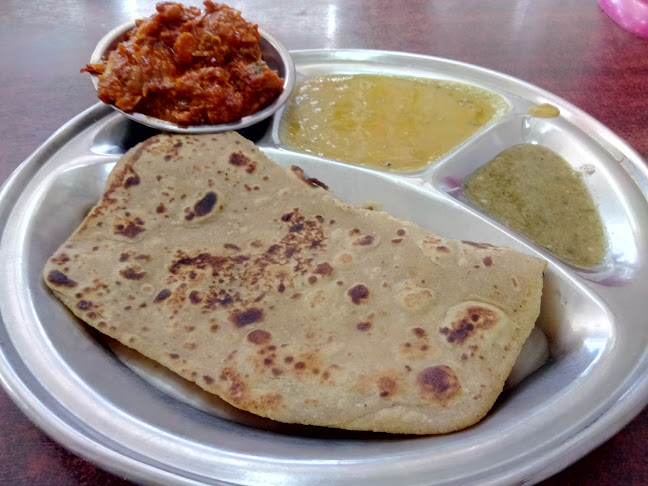 Restoran Moga Punjab - Gastronomi dan perhotelan