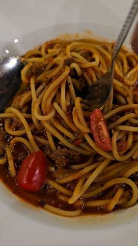 Opinii despre MOSTY Kitchen în Kuala Kangsar - Gastronomi dan perhotelan