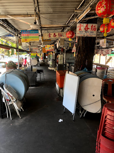 Jelutong Food Court