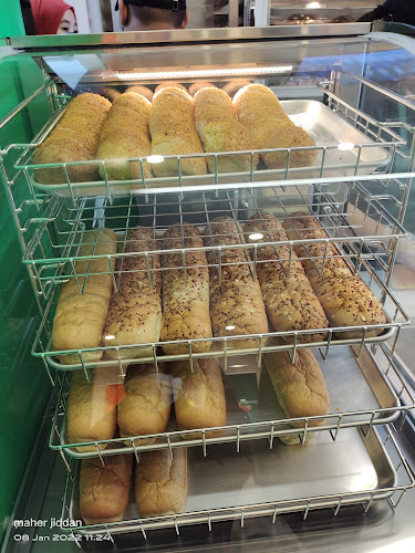 Subway Emart Bintulu (Kwangkweet Sdn Bhd)