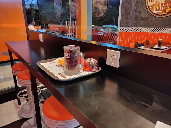 A&W Ipoh South Gate - Gastronomi dan perhotelan