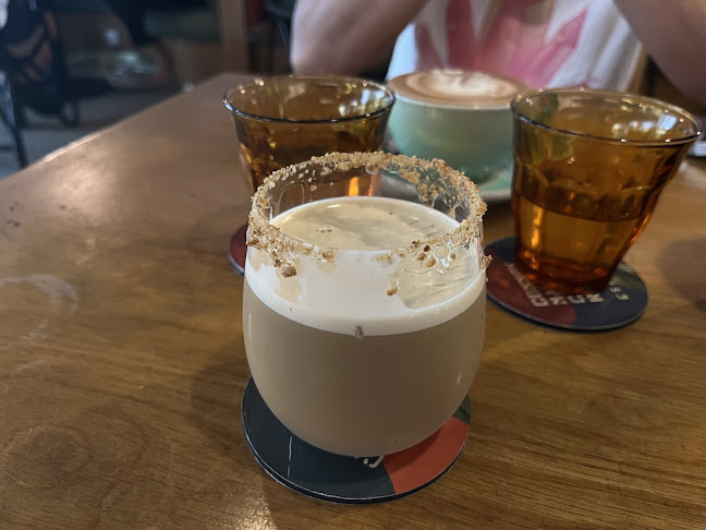 Comentarii opinii despre Common Man Coffee Roasters - Kuala Lumpur