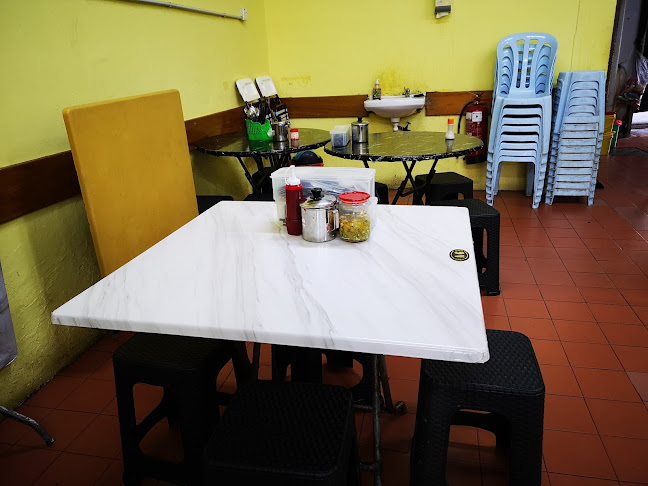 王美记海南鸡饭粒 New Delicious Kopitiam - Gastronomi dan perhotelan