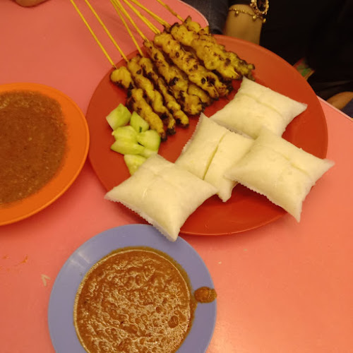 Opinii despre Lepak Kampung Talang în Kuala Kangsar - Gastronomi dan perhotelan