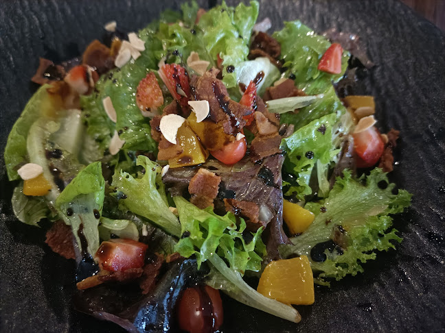 Festive Square, Gurney Paragon Lot 2.33, level 2, 10250 George Town, Penang