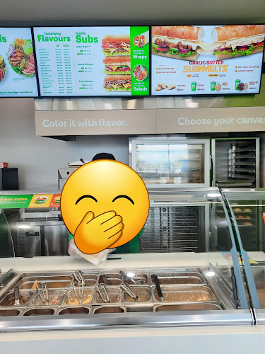 Opinii despre Subway @ BHPetrol Bandar Baru Tunjong în Kota Bharu - Gastronomi dan perhotelan