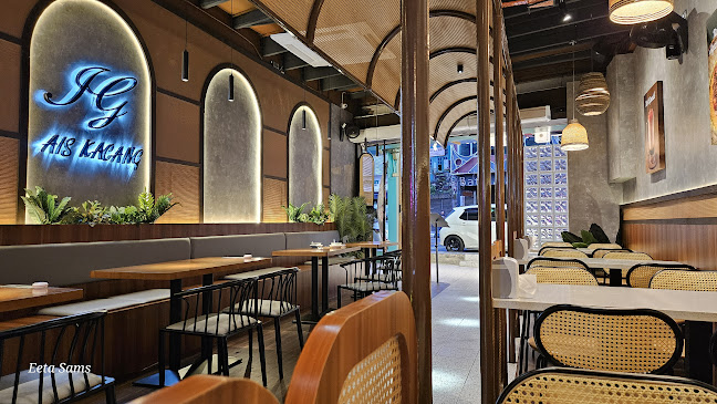 IG Ais Kacang Padungan