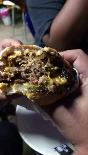 Opinii despre Mits Burger Melaka Baru în Batu Berendam - Gastronomi dan perhotelan