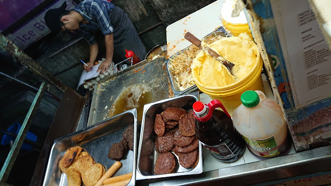 Comentarii opinii despre Om Burger