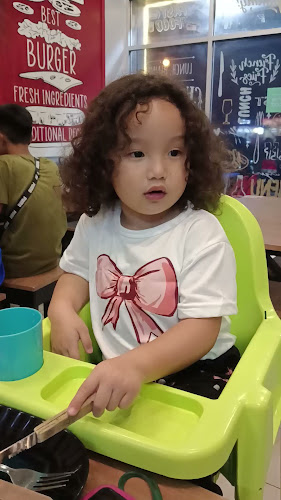 Juliana Cafe Sandakan - Gastronomi dan perhotelan