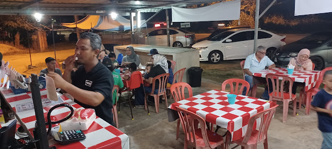 Tembesu Cafe - Chukai