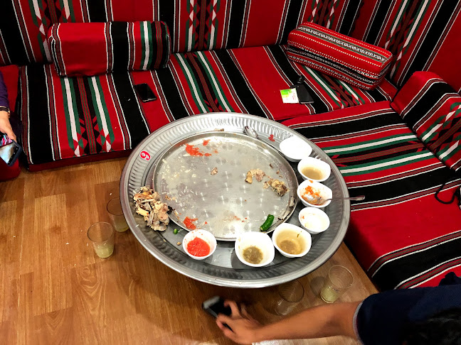 Cairo elarab - Gastronomi dan perhotelan