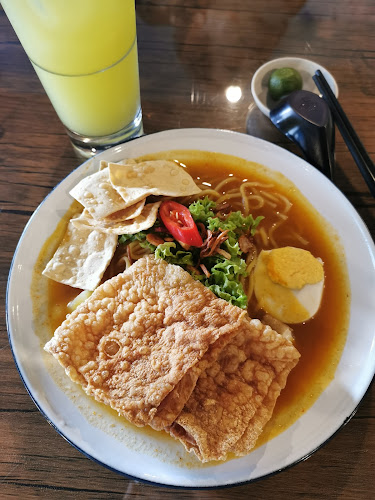 Suka Kafe - Gastronomi dan perhotelan