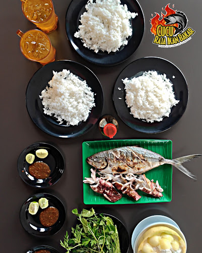 Lot 1, Sebelah Klinik Kesihatan, Kampung Gertak Seratus, 22300 Besut, Terengganu