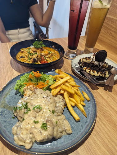 Opinii despre Double Knott Cafe în George Town - Gastronomi dan perhotelan