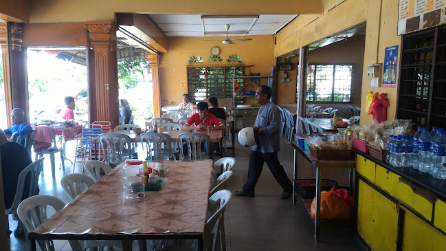 Jalan Puteri Hang Li Poh, 75100 Melaka