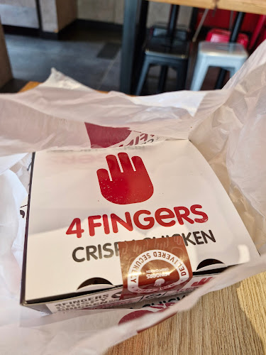 Comentarii opinii despre 4Fingers Crispy Chicken @ Petronas NKVE