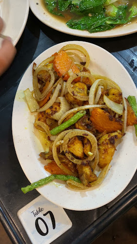 Mia Ping Yaag - Gastronomi dan perhotelan