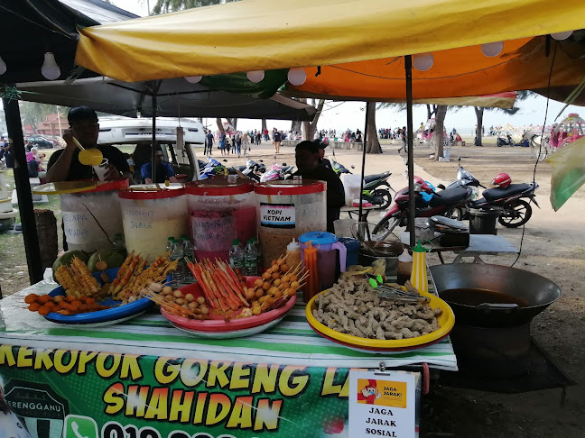 Opinii despre Shahidan Keropok Goreng Lalu în Kuala Terengganu - Gastronomi dan perhotelan