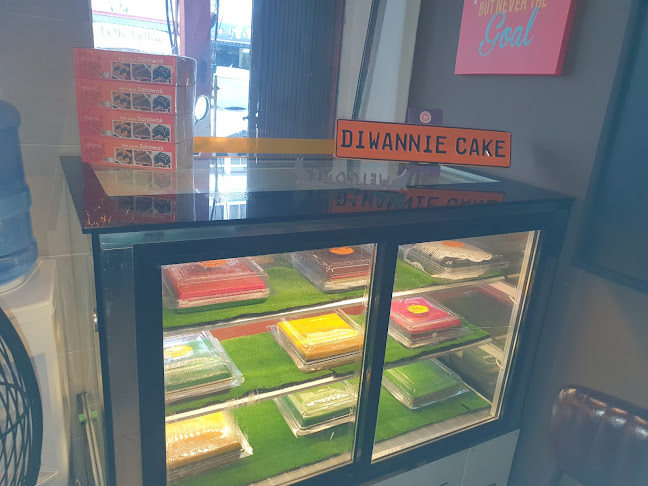 Di Wannie Kek Lapis Sarawak - Gastronomi dan perhotelan