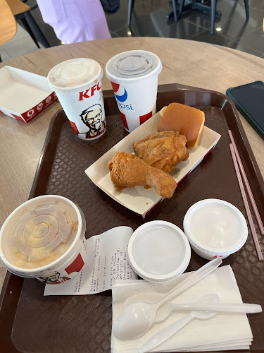 Comentarii opinii despre KFC Taman Perling DT