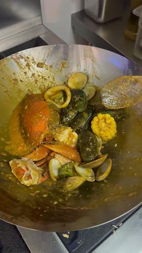 Opinii despre Chef’s Catch Restaurant - Best Shell Out In Town în Penampang - Gastronomi dan perhotelan