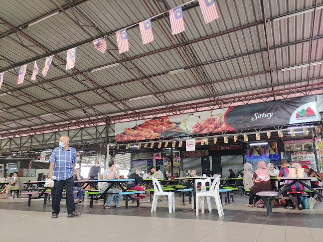 Sunday Market (Medan Niaga Satok)