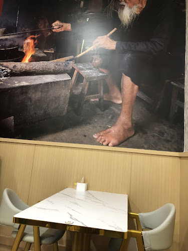 Shen Niu Beef Noodle House