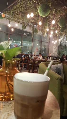 Opinii despre Flower Girl Coffee - Sunway Geo în Petaling Jaya - Gastronomi dan perhotelan