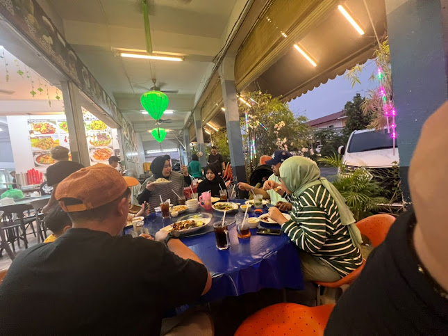 Comentarii opinii despre I Cafe