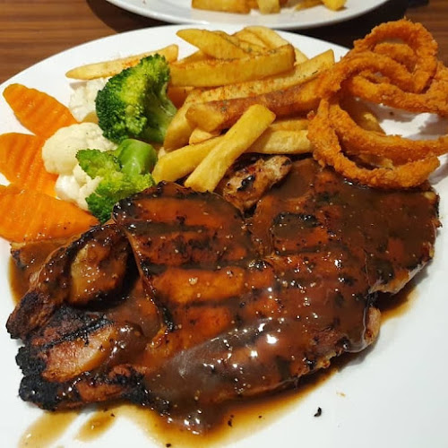 Comentarii opinii despre Howdy Grillhouse