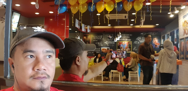 Comentarii opinii despre Domino's Pizza Seksyen 13