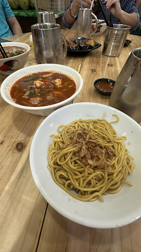 Opinii despre Kedai Kopi Jin Siang în Kota Kinabalu - Gastronomi dan perhotelan