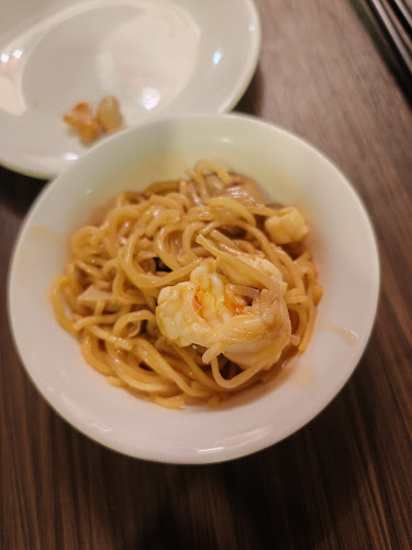 317-319, 317-319, Jln Padungan, 93100 Kuching, Sarawak