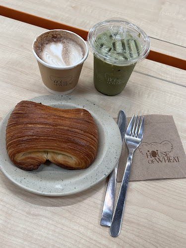 Opinii despre House of Wheat @ BHub în Petaling Jaya - Gastronomi dan perhotelan