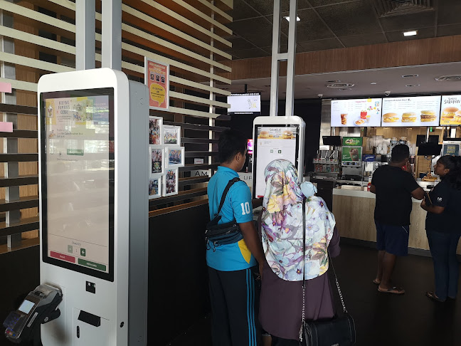 McDonald's Taman Ungku Tun Aminah DT - Johor Bahru