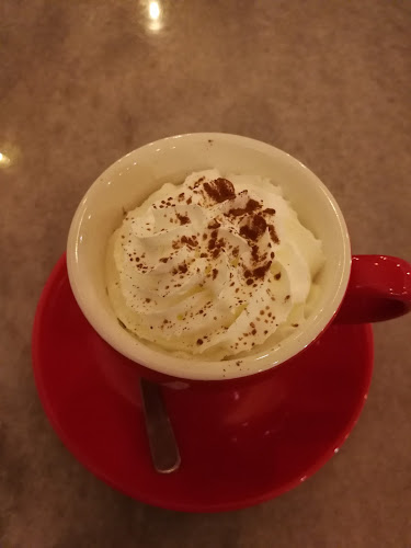 Opinii despre TWT cafe Tea Warmer Treat în Ipoh - Gastronomi dan perhotelan