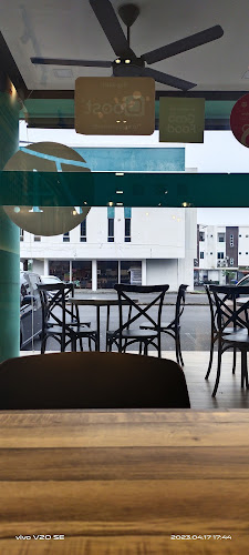 Comentarii opinii despre T4 Senadin 清茶达人, Bubble tea shop