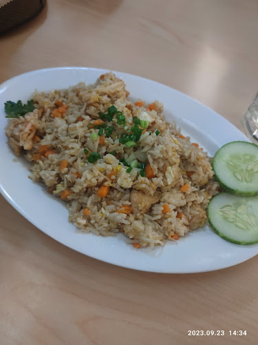 Opinii despre Johnny's Restaurant AEON Bukit Raja în Klang - Gastronomi dan perhotelan