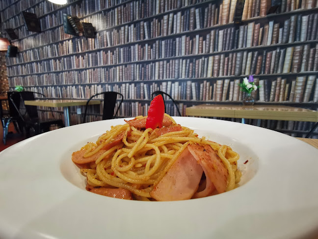 Buddies Cafe And Bar